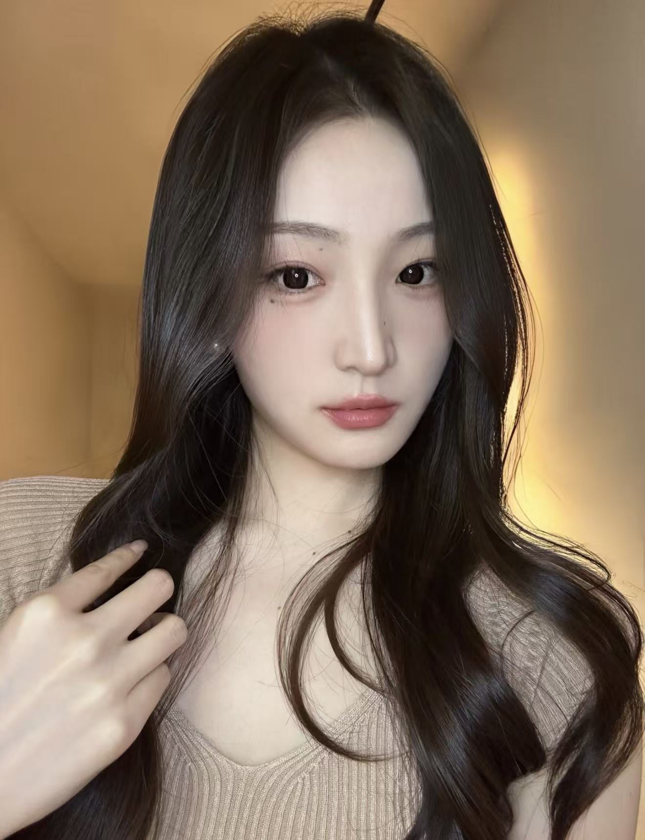 由丽明