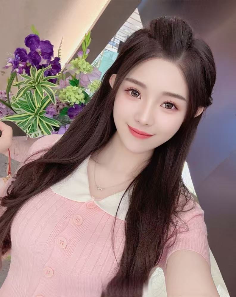 王梓菡